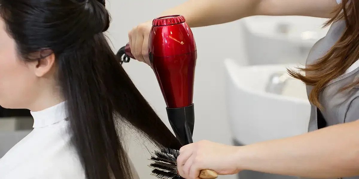 Hair Treatment Salon in Kandivali